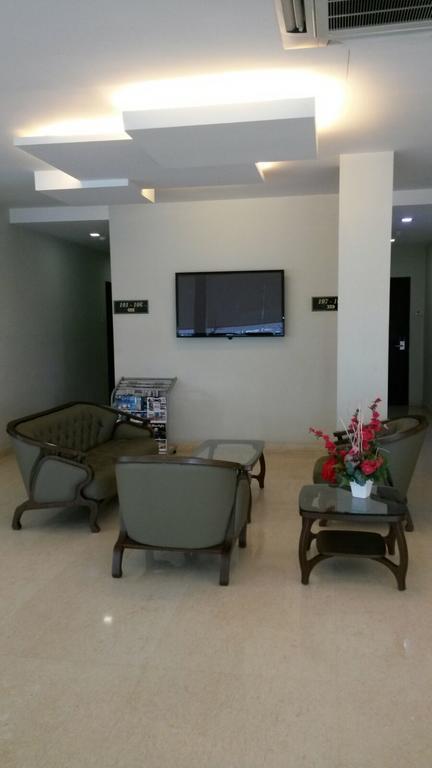 The Corum View Hotel Bayan Lepas Esterno foto