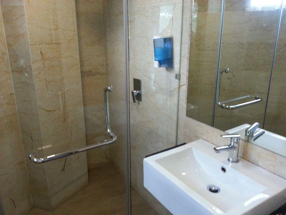 The Corum View Hotel Bayan Lepas Esterno foto